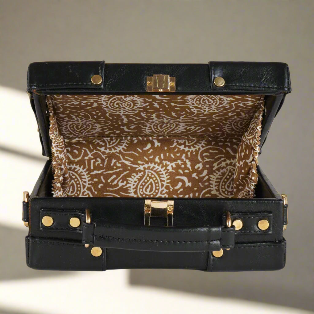 Handcrafted Korean Heritage Satchel Bag with Taeguk Symbol – Elegant Premium Leather Artisanal Handbag
